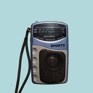 Lenoxx Sound‎ PR-35M VTG Handheld Portable Sports Radio AM/FM, missing antenna